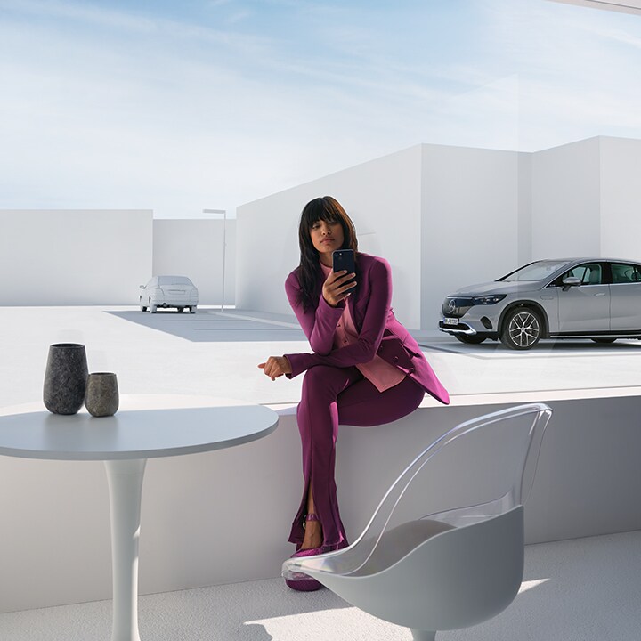 حجز الخدمة بين يديك