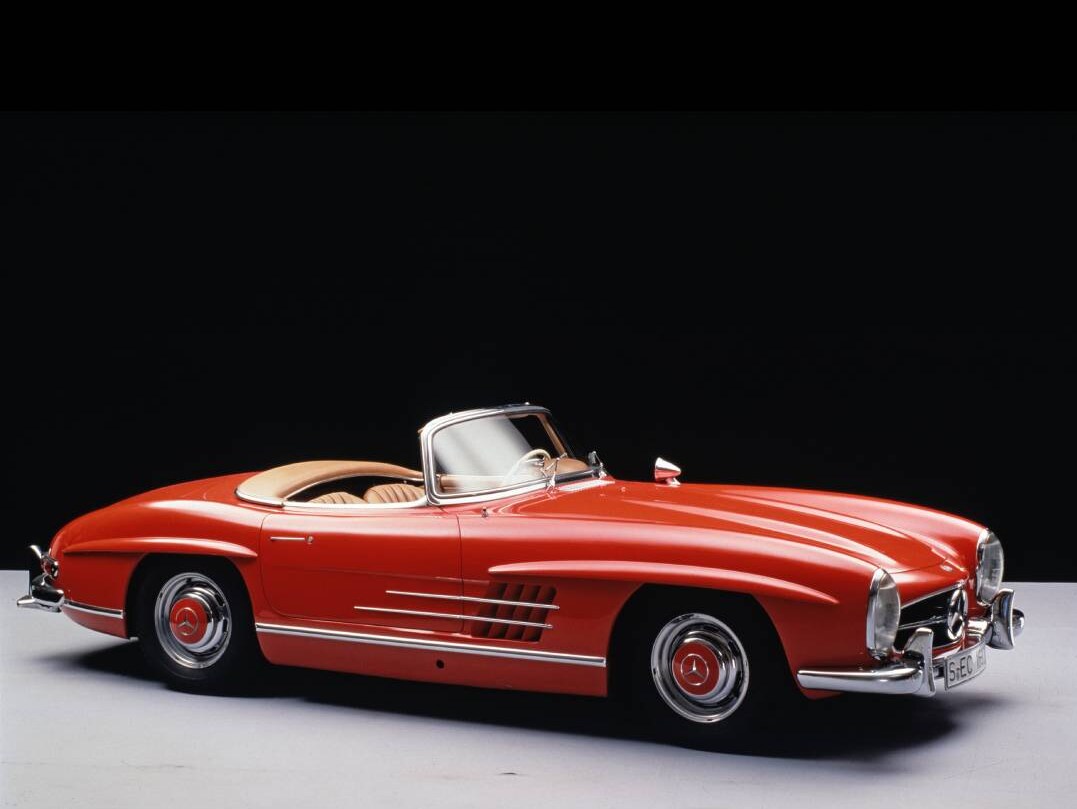 Mercedes-Benz Classic: Red 300 SL Roadster