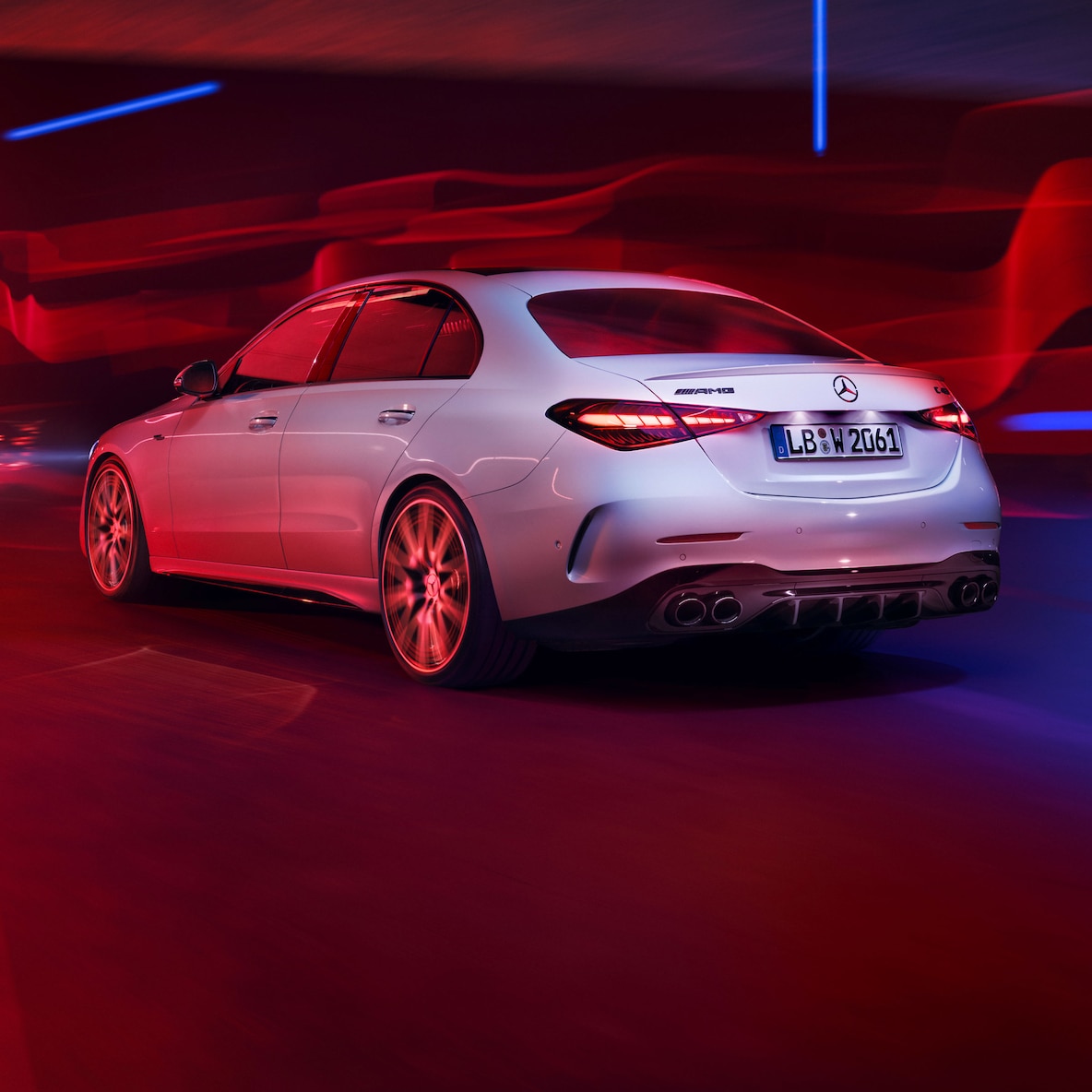 Rear side view of a Mercedes-AMG C 43 in Saloon version.