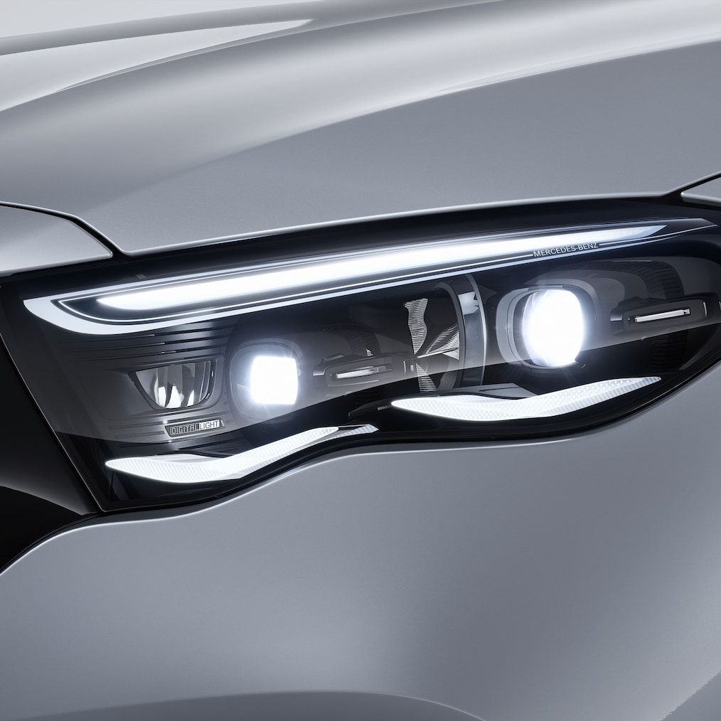 Front view of the E-Class Saloon from Mercedes Benz.