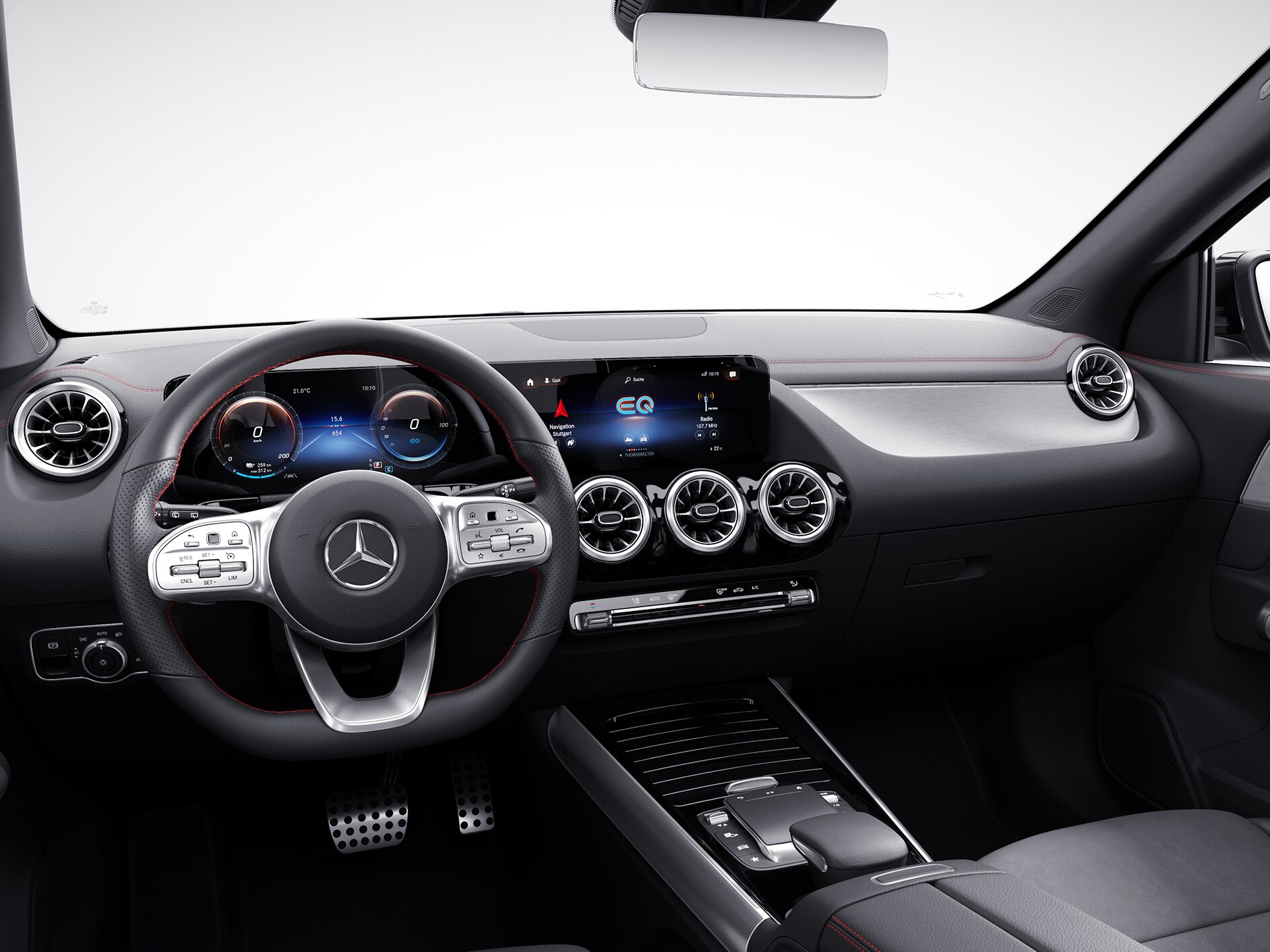 The widescreen cockpit in the EQA from Mercedes-EQ.