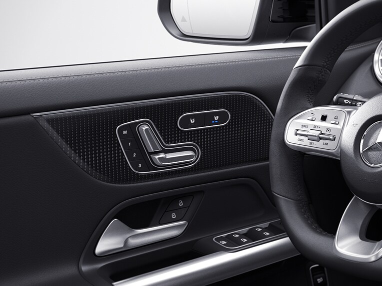 The steering wheel in the EQA from Mercedes-EQ.