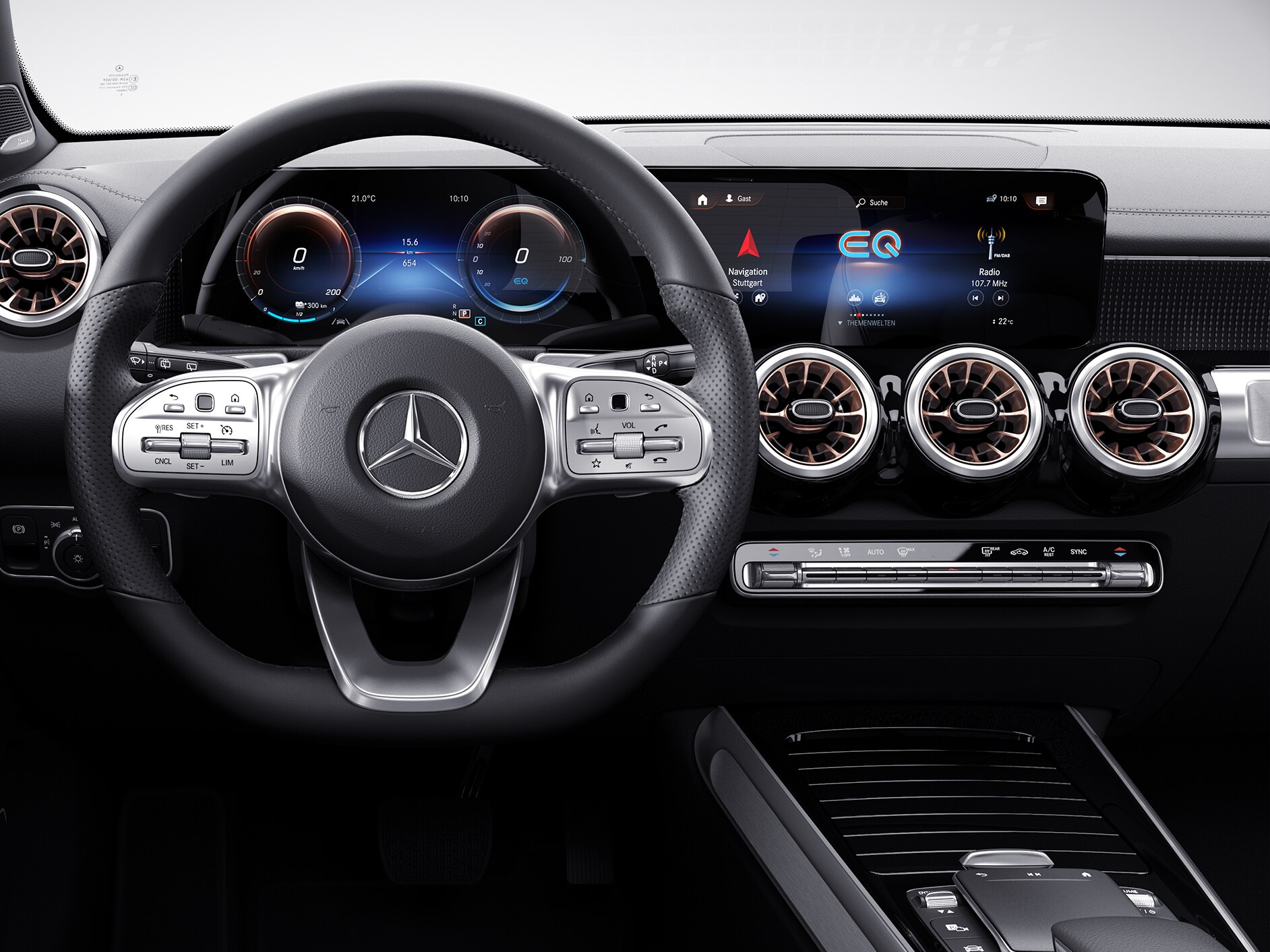 The widescreen cockpit of the EQB from Mercedes-EQ.
