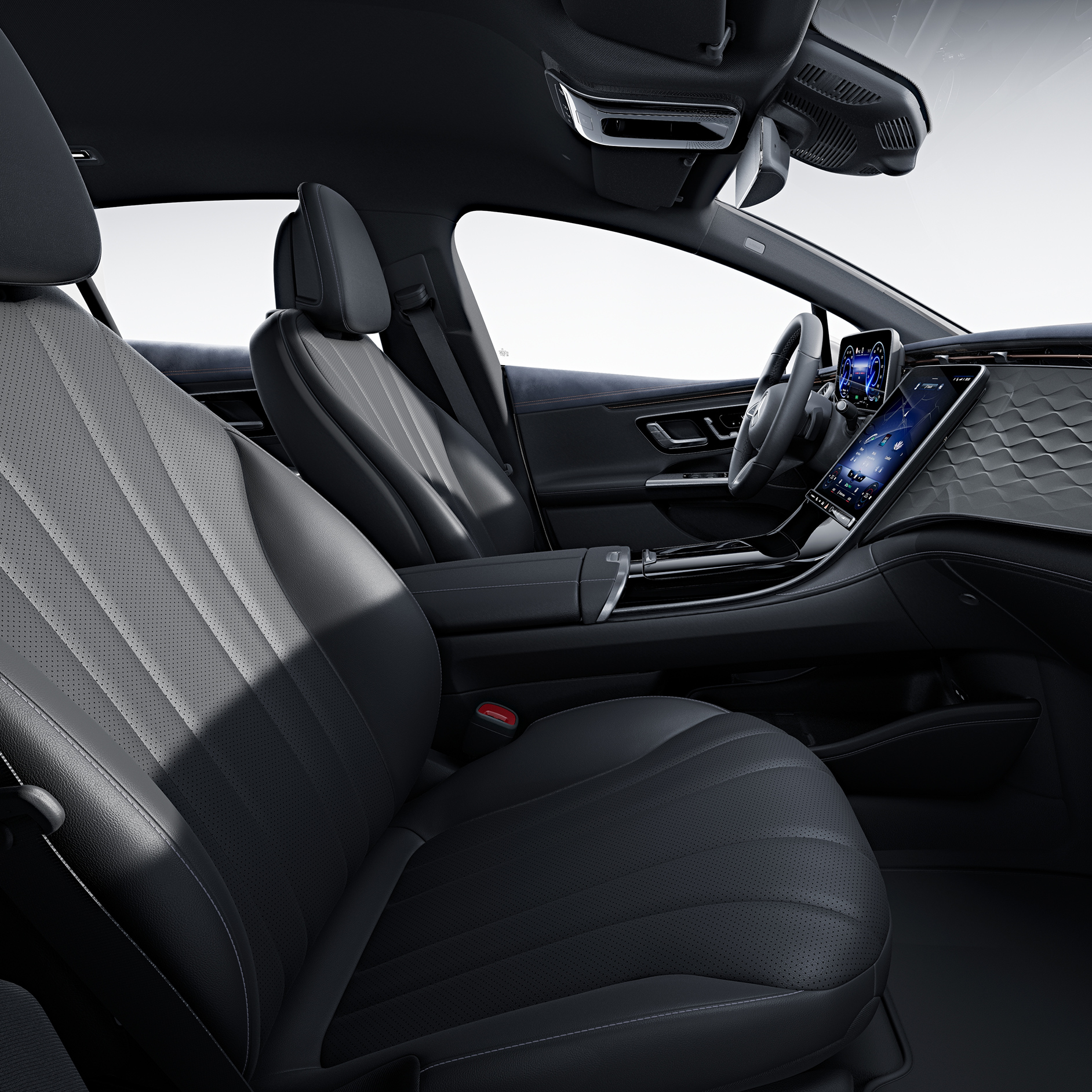 Advanced Plus package | EQE Saloon | Mercedes EQ The EQE interior with Advanced Plus package.