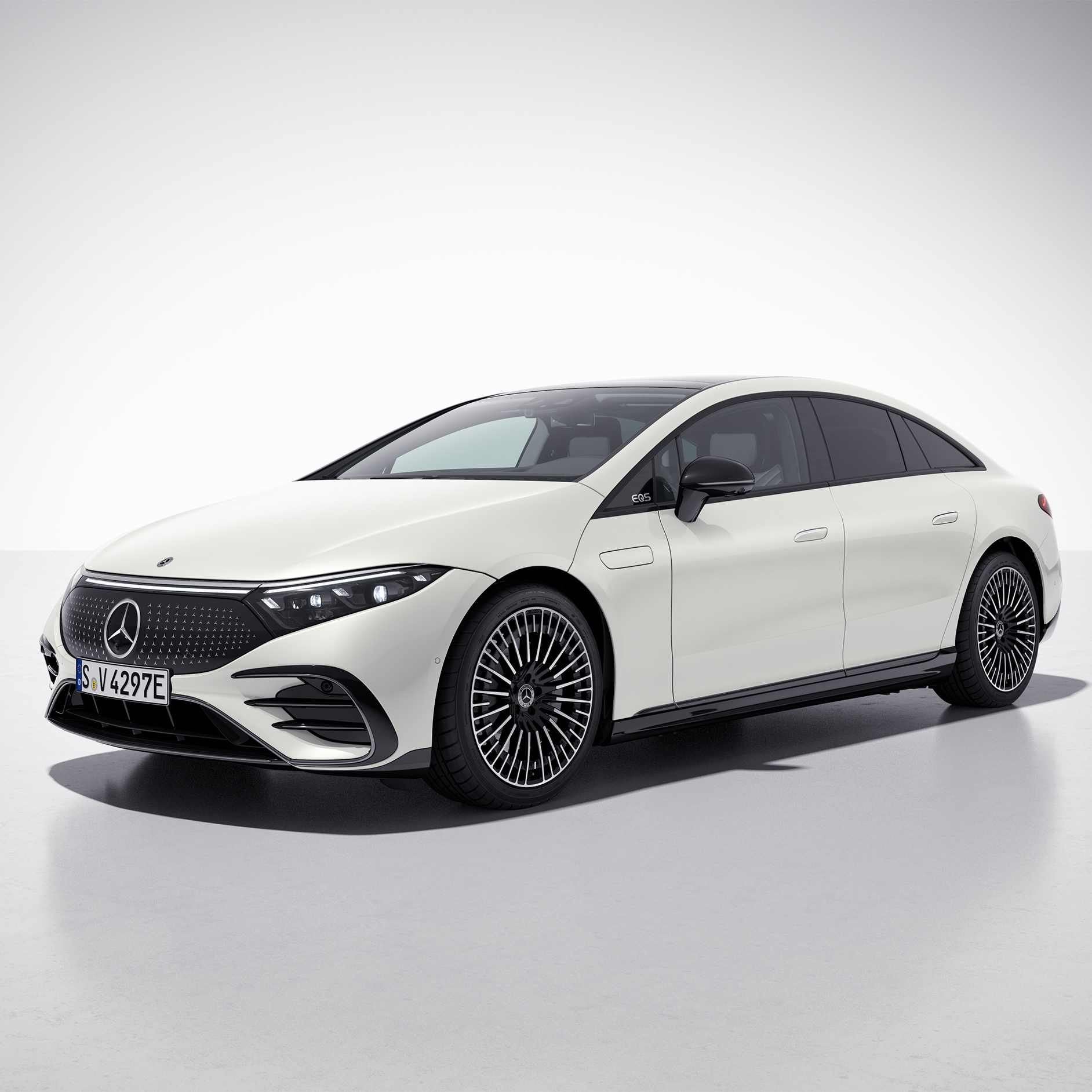 Night package | EQS Saloon | Mercedes EQ The Night package in the EQS from Mercedes-EQ.