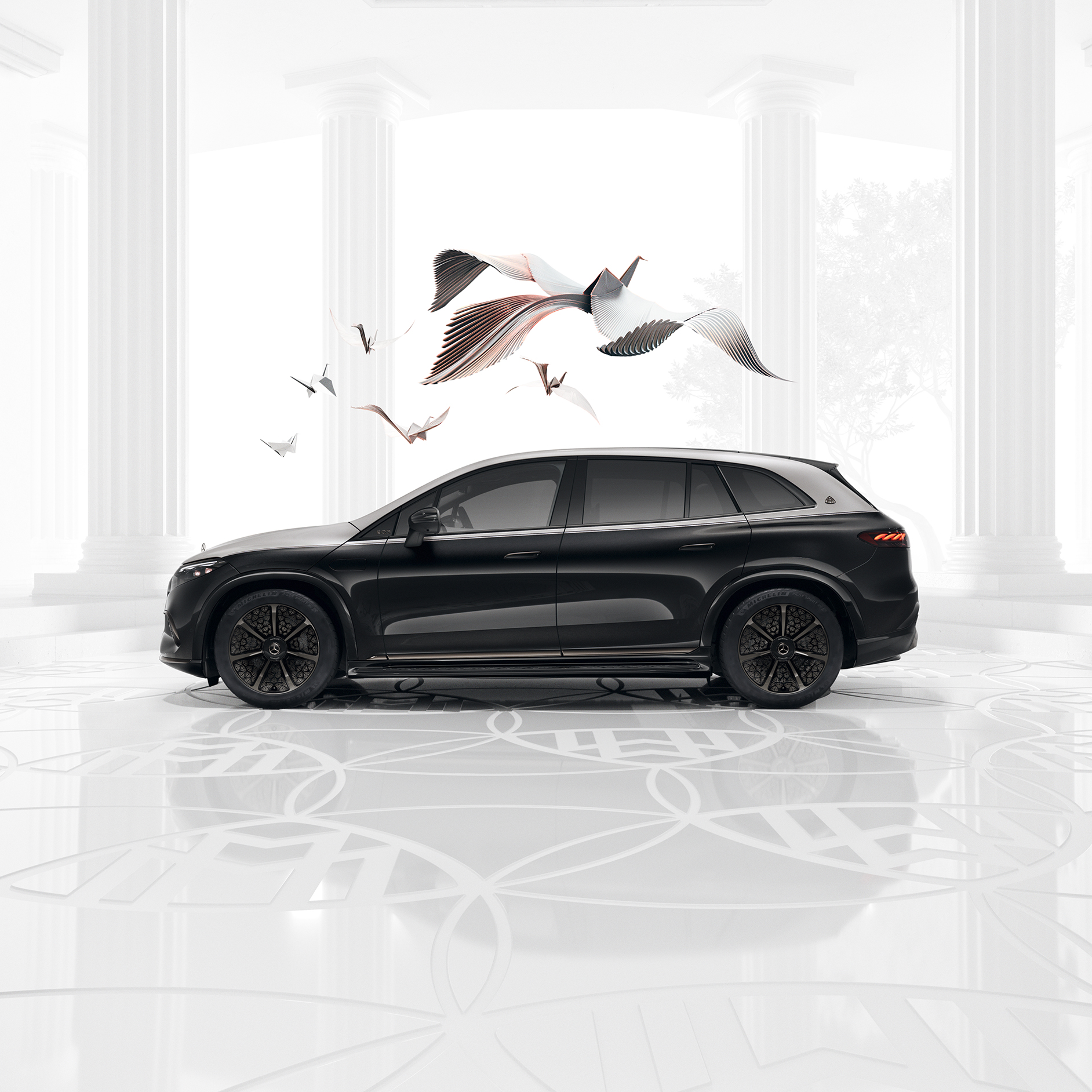 Night Series | EQS SUV | Mercedes-Maybach Mercedes-Maybach EQS SUV electric car with Night Series Package.